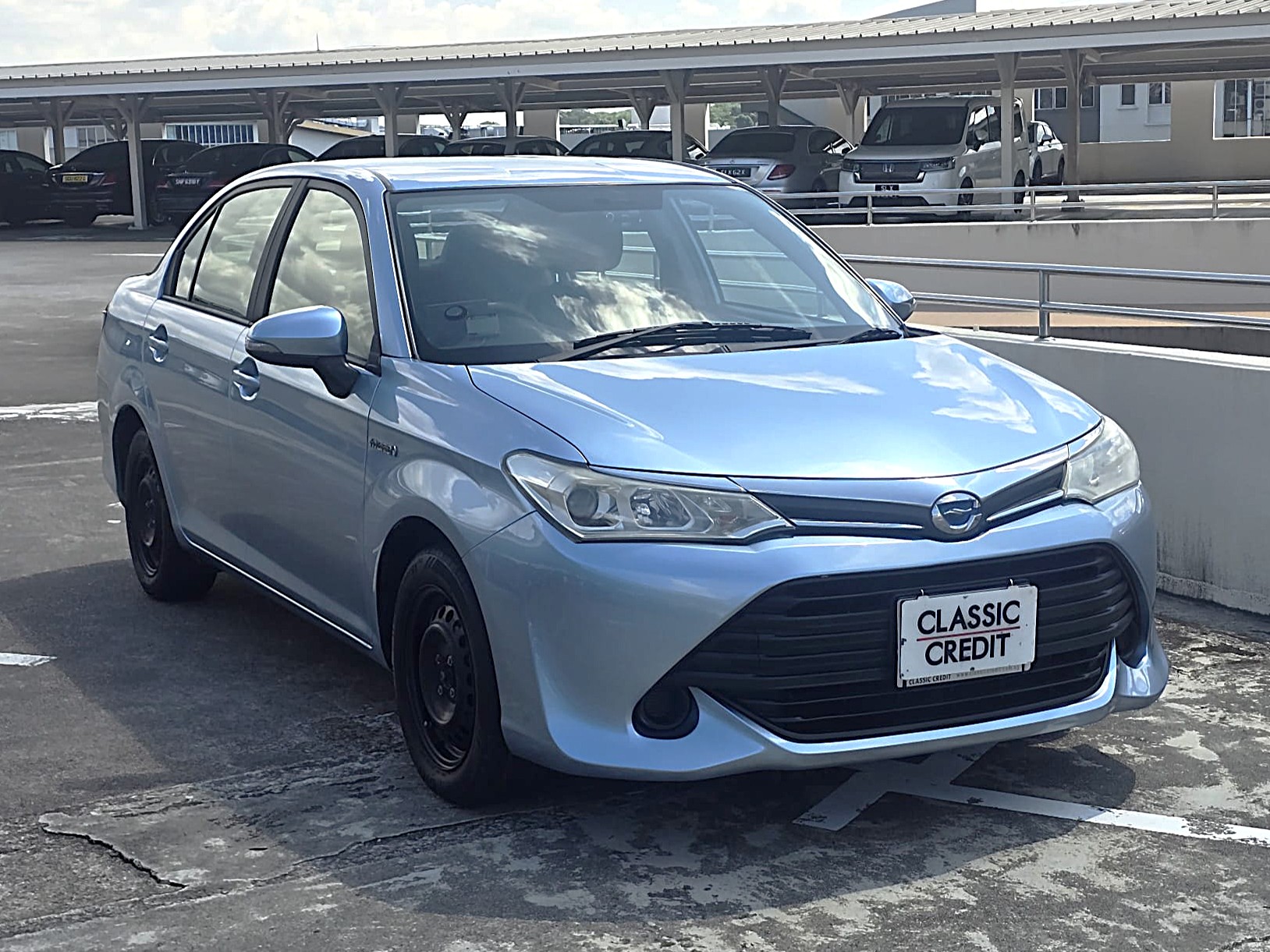 Toyota Corolla Axio Hybrid 1.5A