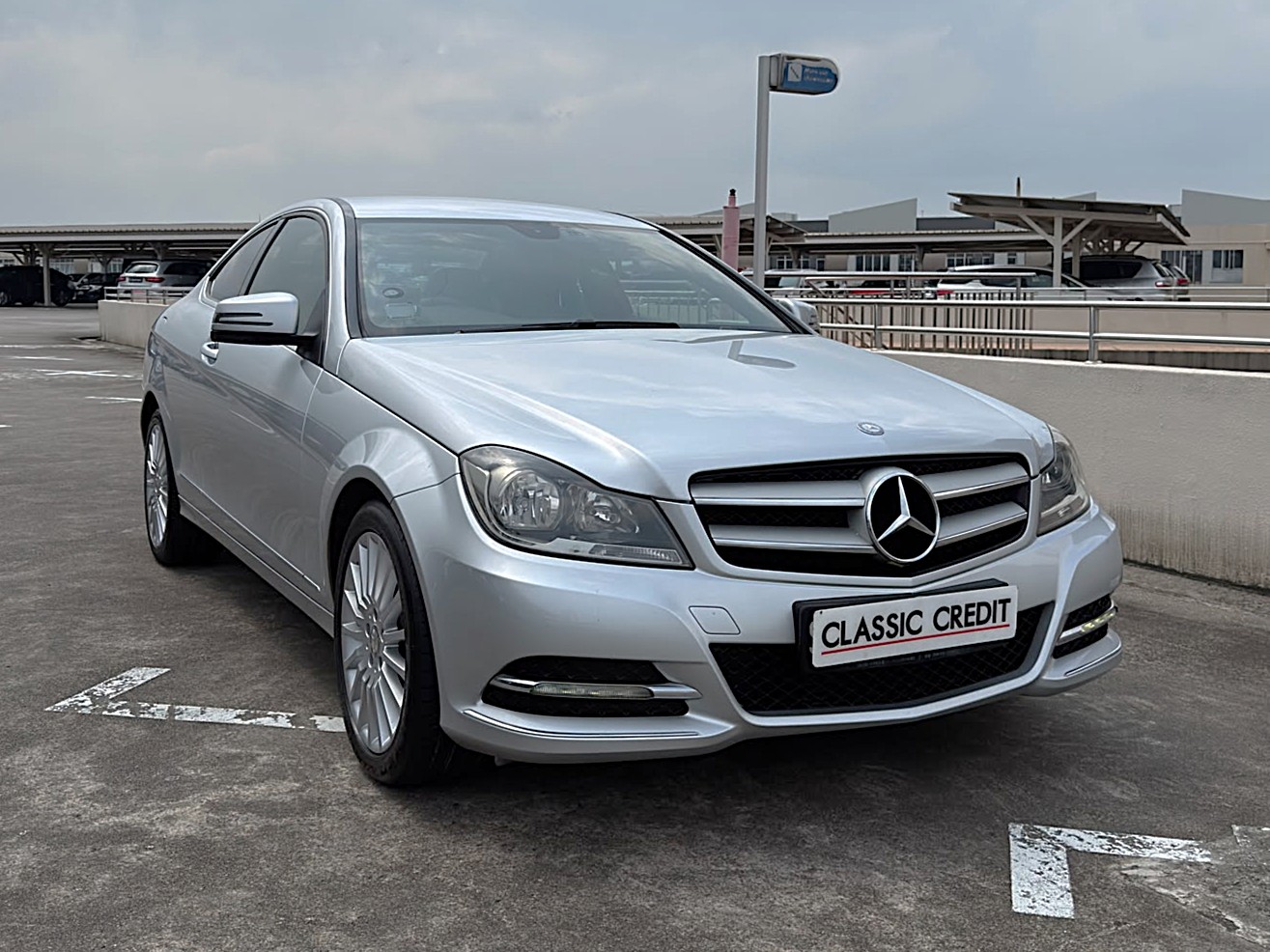 Mercedes-Benz C-Class C180