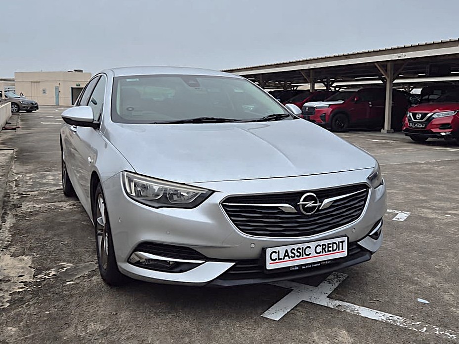 Opel Insignia Grandsport Diesel 1.6A Turbo